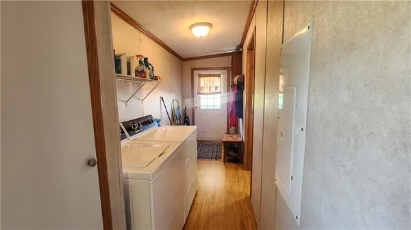 $249,000 | 402 West Corrine, Gallatin, MO 64640