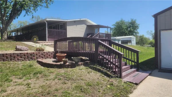 $249,000 | 402 West Corrine, Gallatin, MO 64640