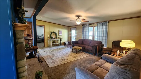 $249,000 | 402 West Corrine, Gallatin, MO 64640