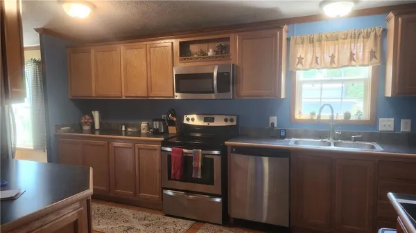 $249,000 | 402 West Corrine, Gallatin, MO 64640