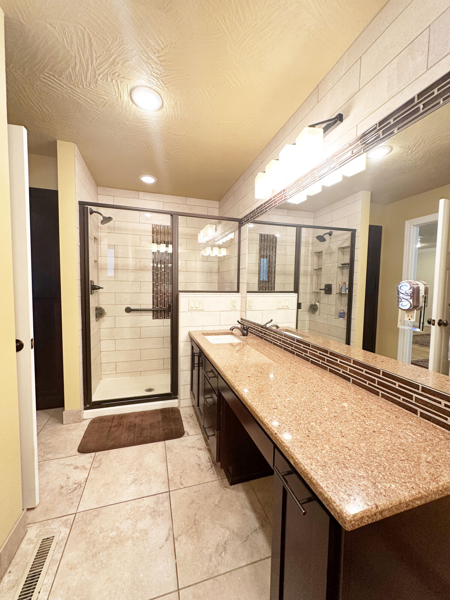 2550 Sparkleberry Springfield, MO 65804 - Photo 20 of 41 IMG_7498-a