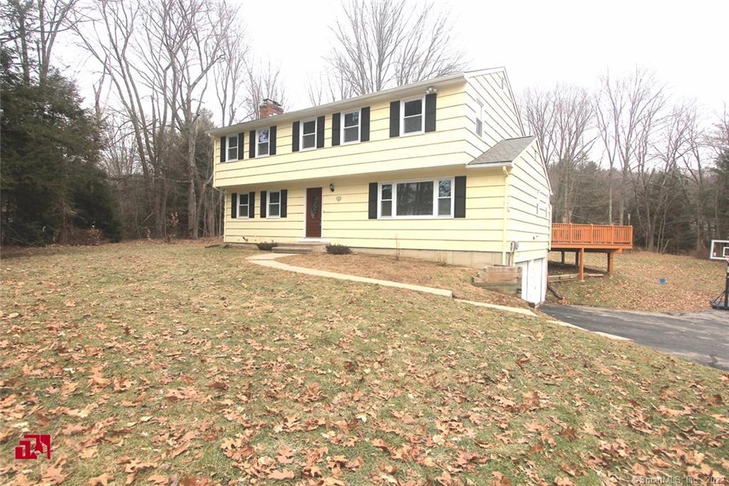 52 Philo Curtis Road Newtown, CT 06482 - Photo 1 of 1