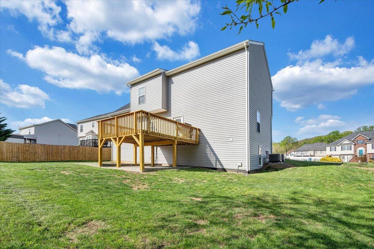 424 Cambridge Ct Road Vinton, VA 24179 - Photo 42 of 46 42-MIB08527