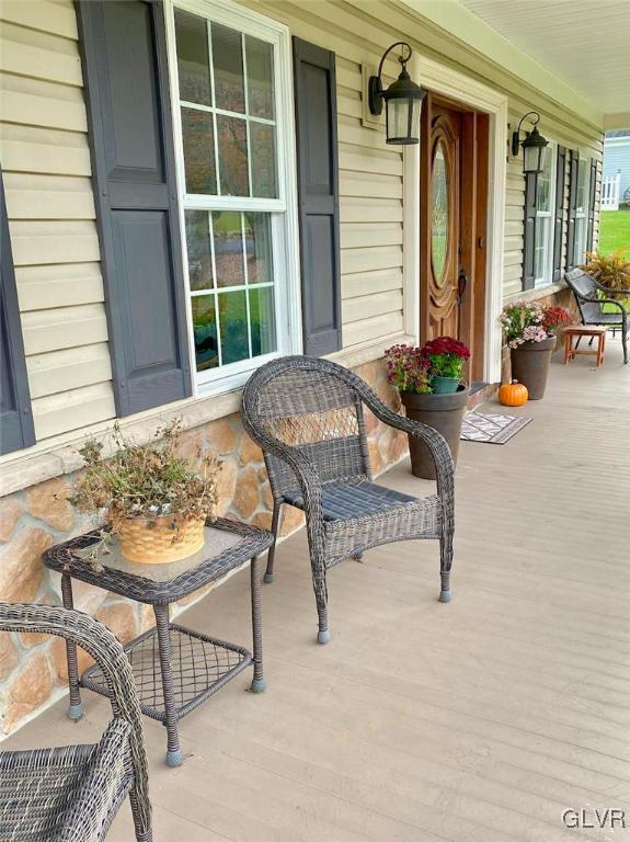 32 Mack Road Bangor, PA 18013 - Photo 3 of 49 Gallery Image 3