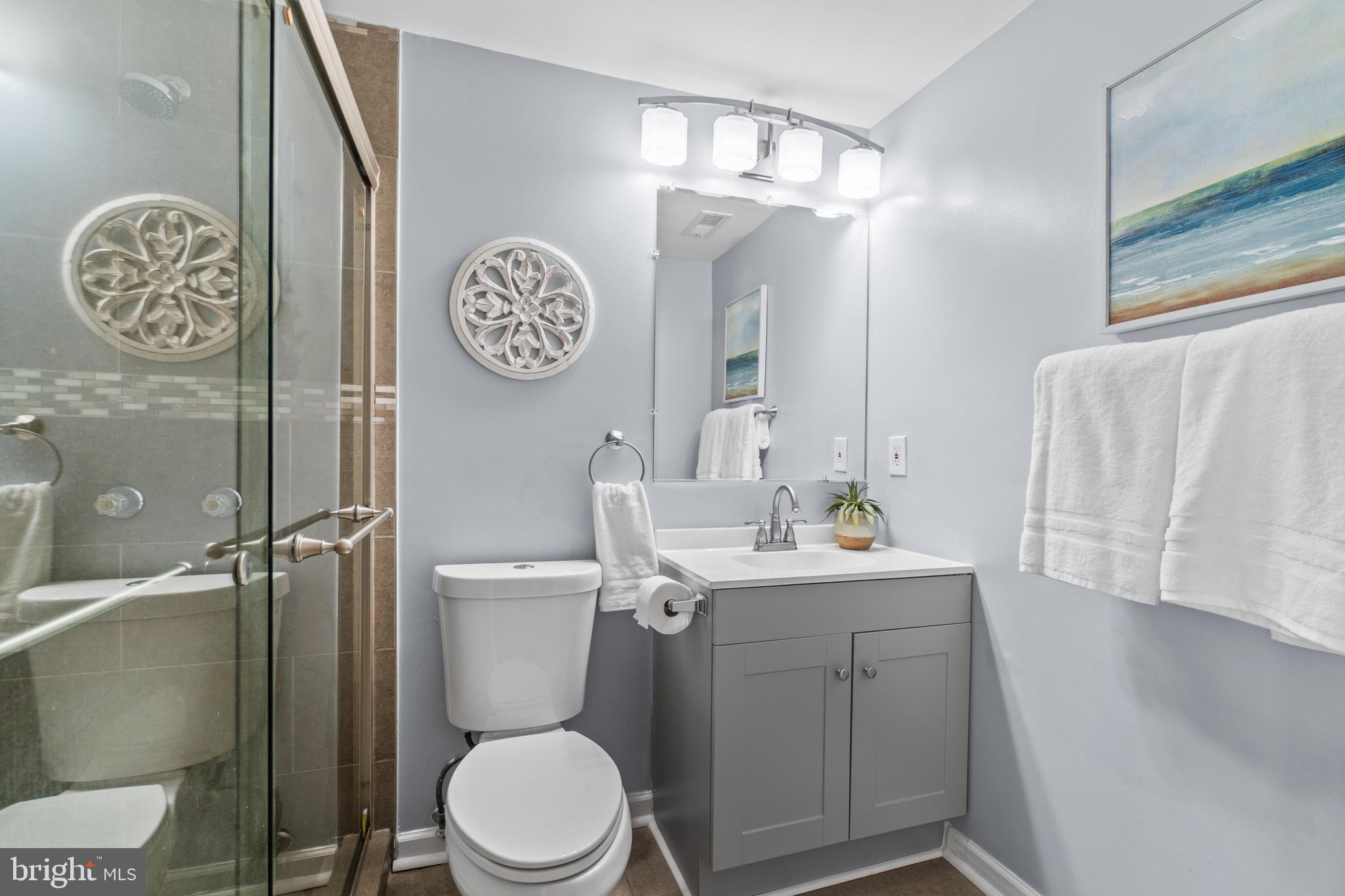 1009 Upton Road Glen Burnie, MD 21060 - Photo 15 of 31 Updated primary ensuite bath