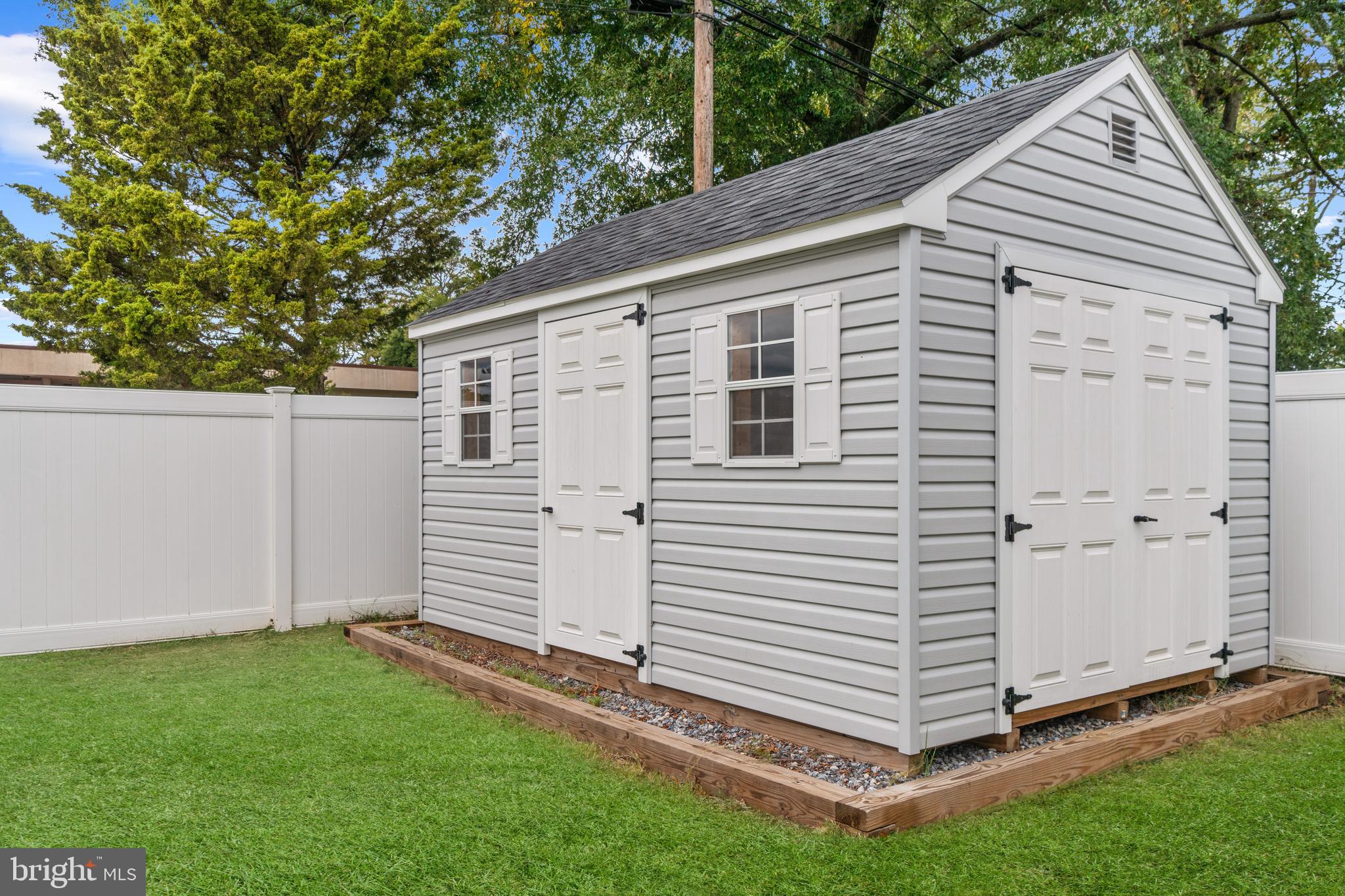 1009 Upton Road Glen Burnie, MD 21060 - Photo 30 of 31 New vinyl shed with electric & finished walls