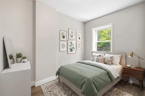 $4,250 | 191 Everett Street, Unit 1, Boston, MA 02128