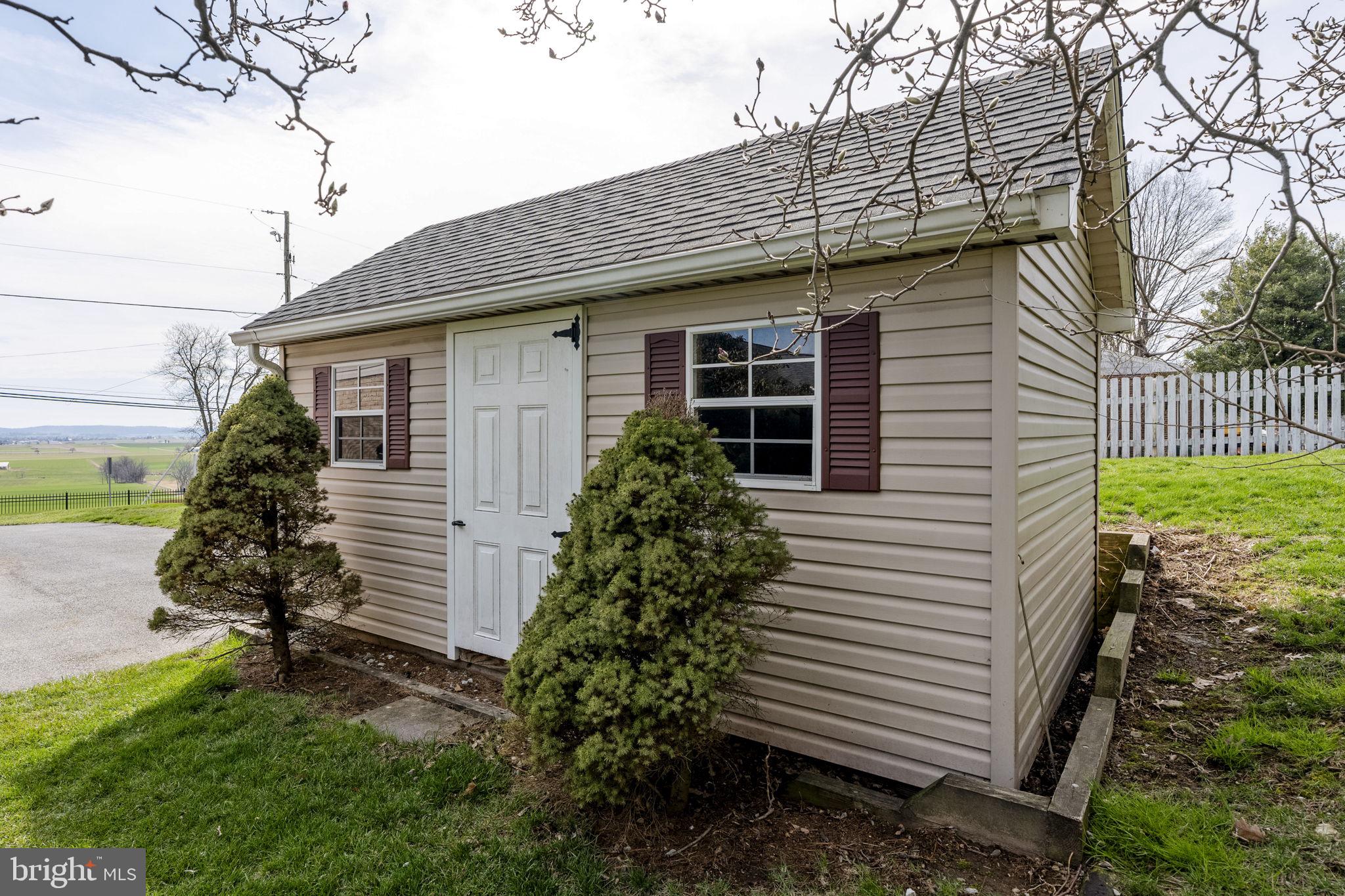 133 Summitville Road New Holland, PA 17557 - Photo 12 of 48