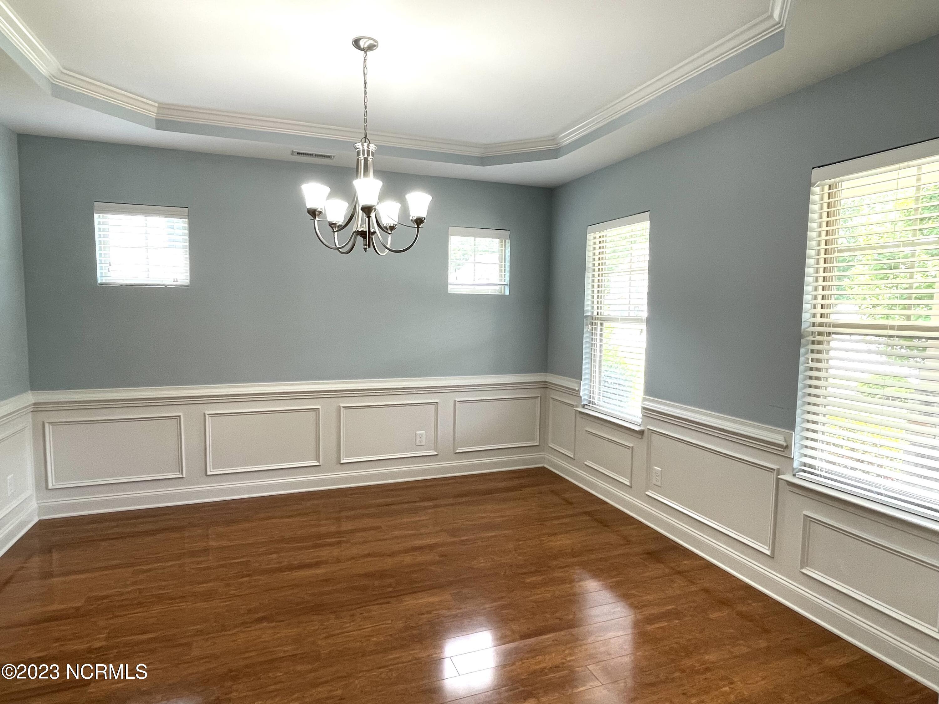 764 Sun Road Aberdeen, NC 28315 - Photo 2 of 34 Dining Room