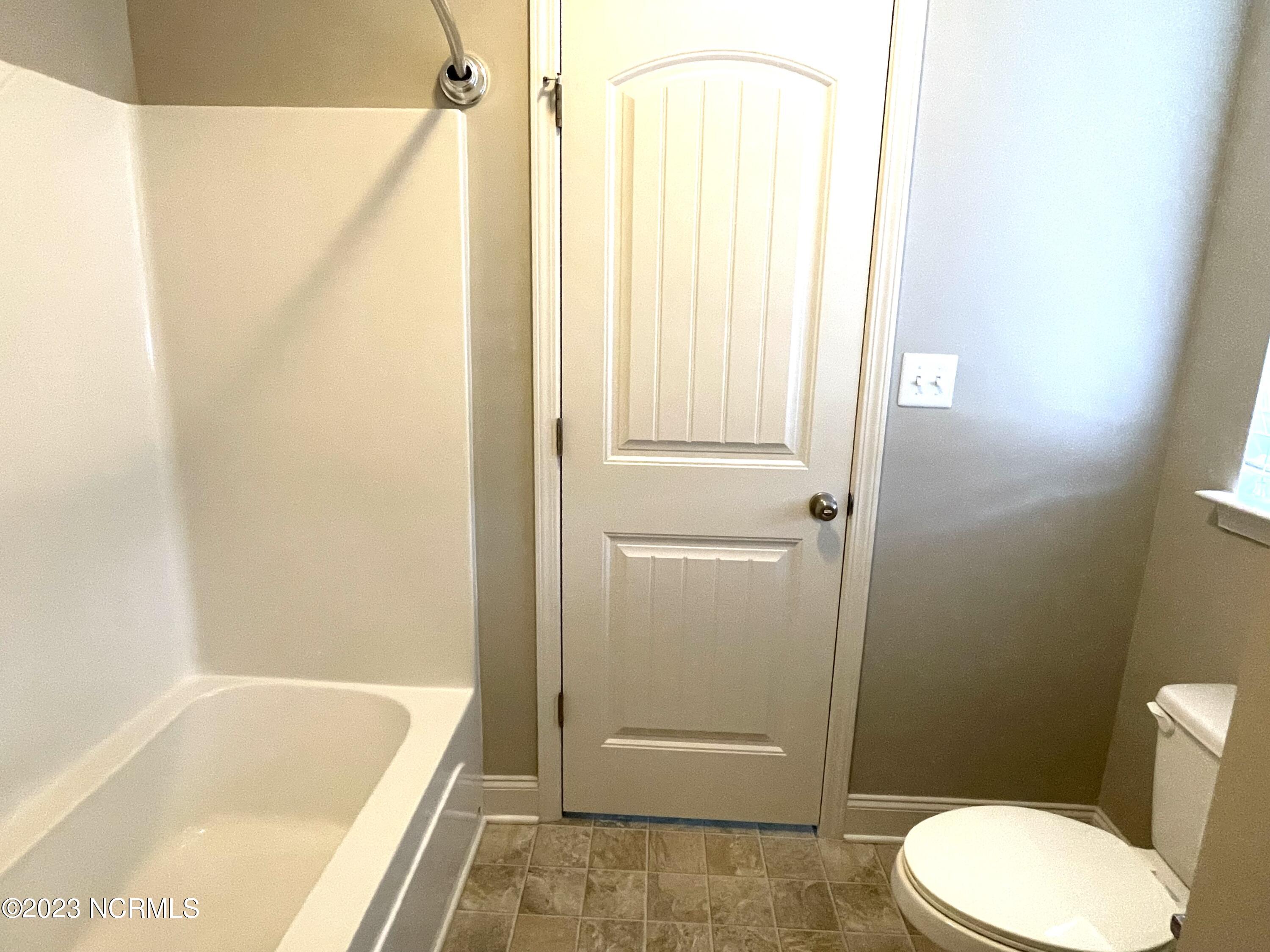 764 Sun Road Aberdeen, NC 28315 - Photo 27 of 34 Guest Bathroom