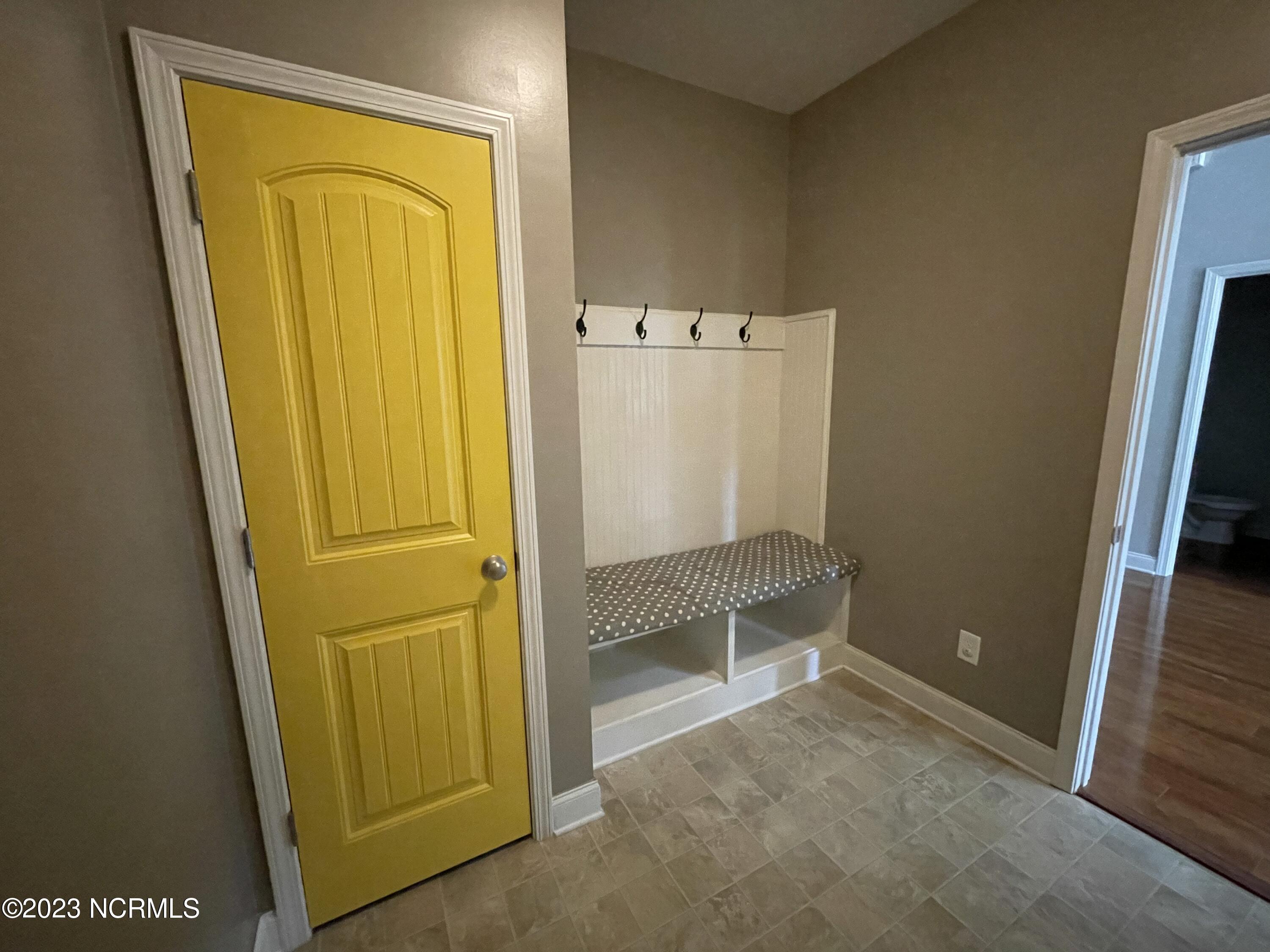 764 Sun Road Aberdeen, NC 28315 - Photo 5 of 34 Mud room