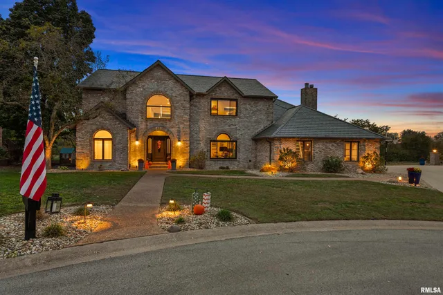 $750,000 | 20 Hickory Ridge Lane, Springfield, IL 62707