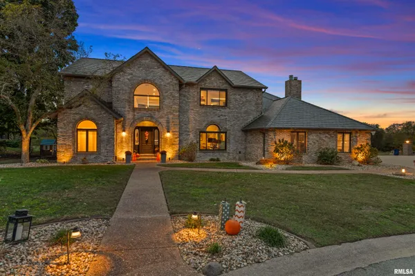 $725,000 | 20 Hickory Ridge Lane, Springfield, IL 62707