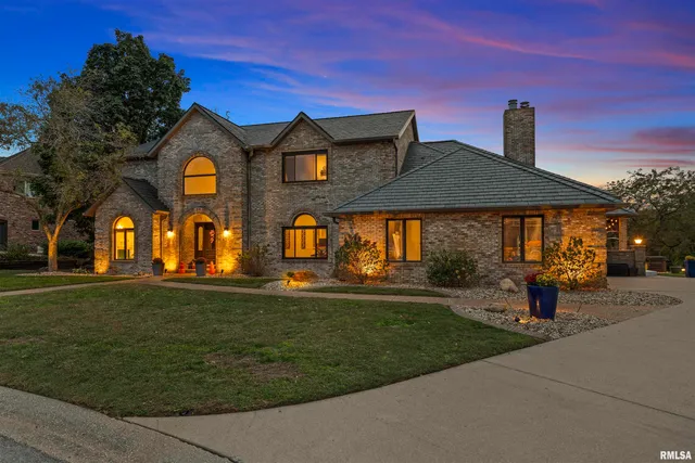 $750,000 | 20 Hickory Ridge Lane, Springfield, IL 62707