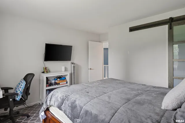 $750,000 | 20 Hickory Ridge Lane, Springfield, IL 62707