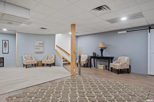 $725,000 | 20 Hickory Ridge Lane, Springfield, IL 62707