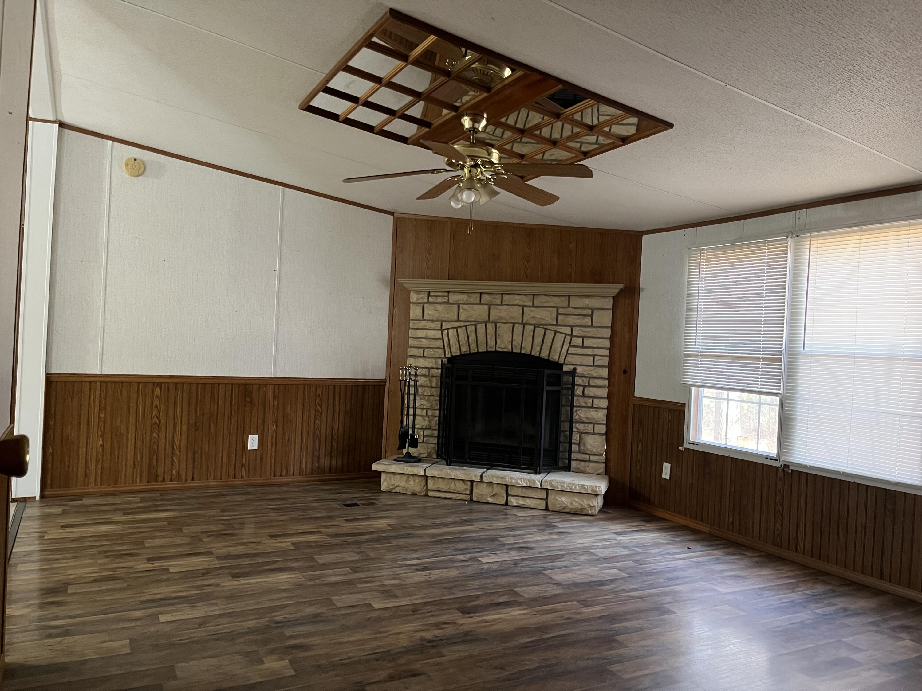 371 Post Oak Road Seligman, MO 65745 - Photo 3 of 15 IMG_1153
