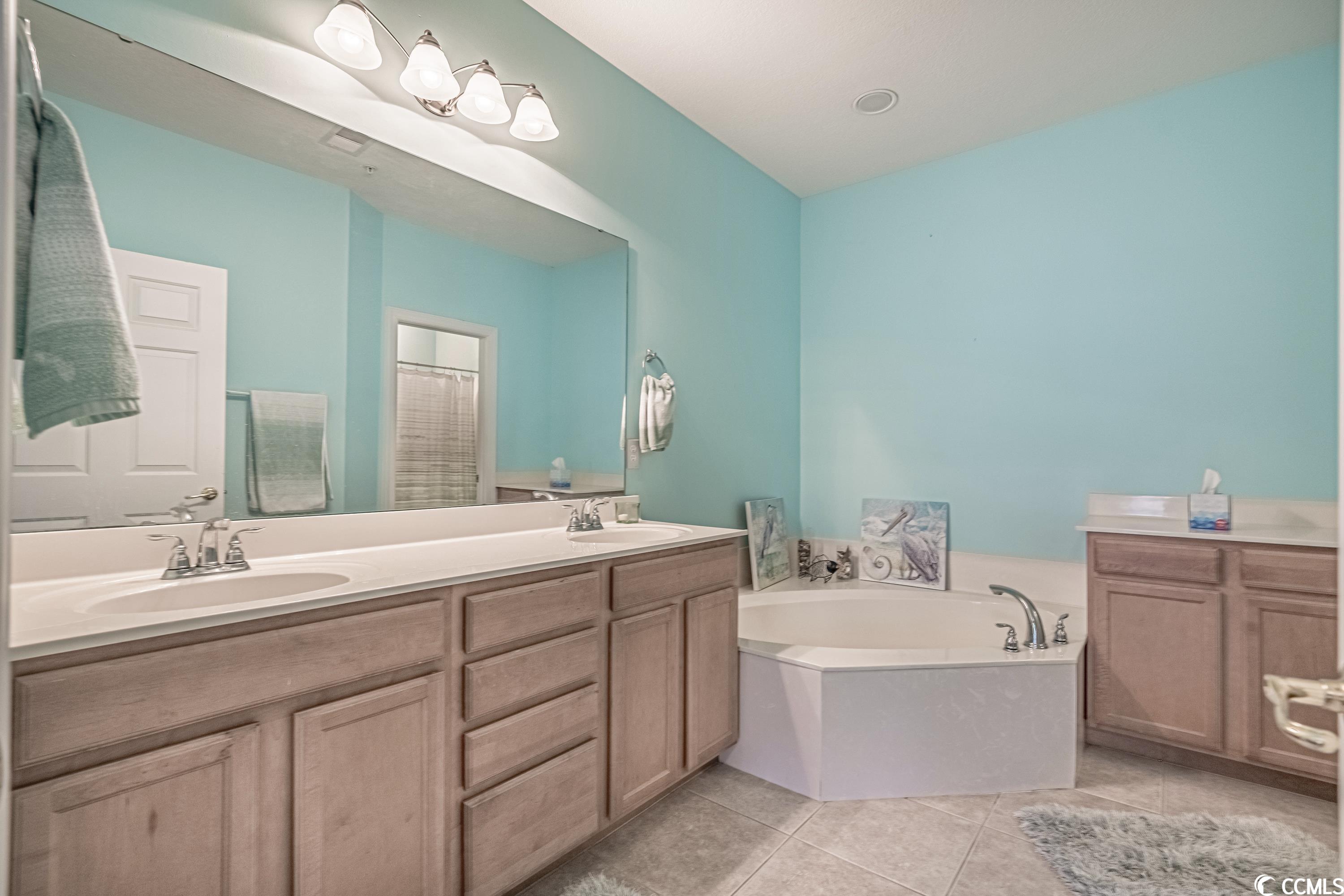 213 Moonglow Circle, Unit 202 Murrells Inlet, SC 29576 - Photo 23 of 39 Gallery Image 23