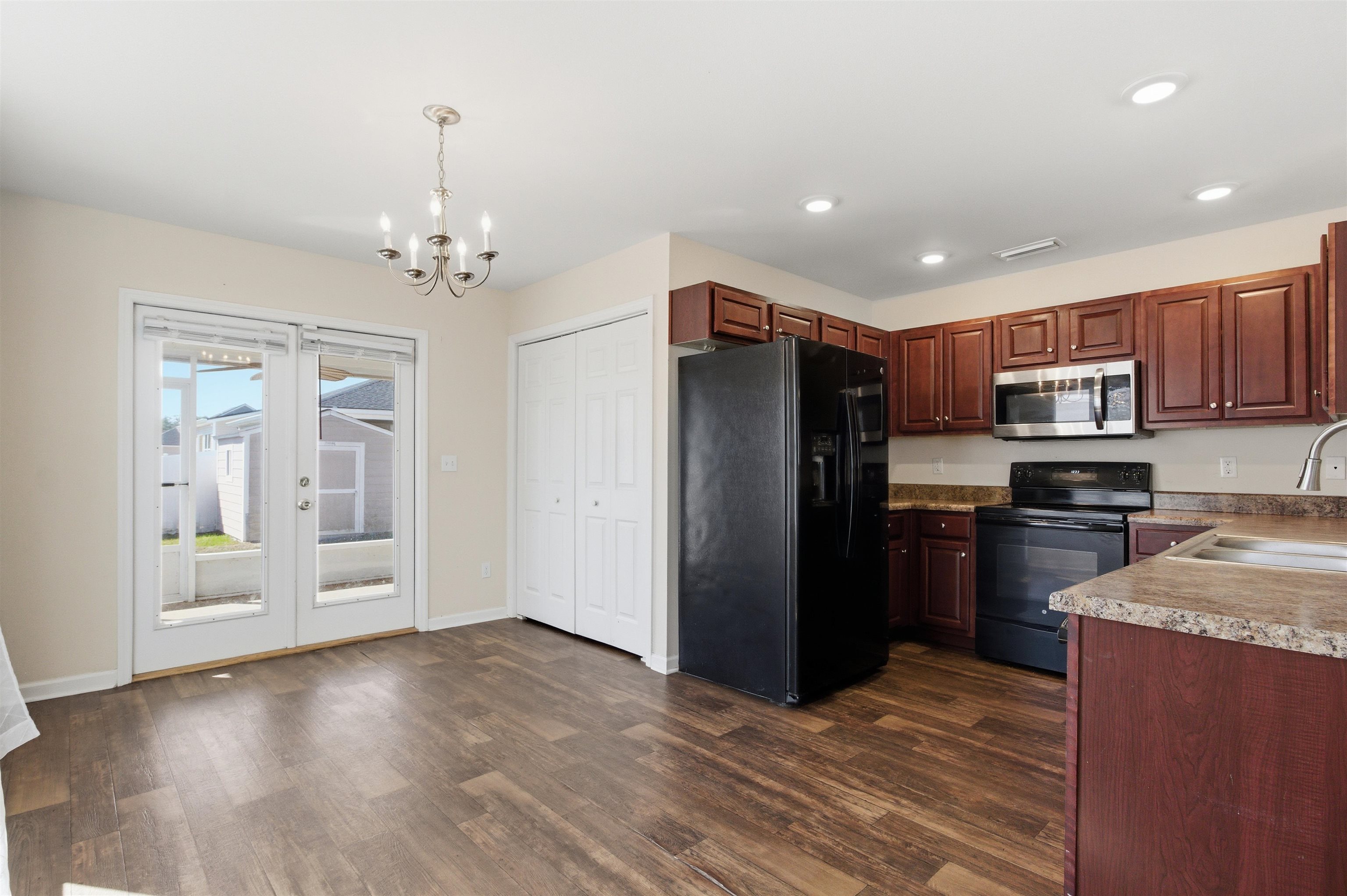 6537 Rivers Bank Way Tallahassee, FL 32303 - Photo 25 of 37