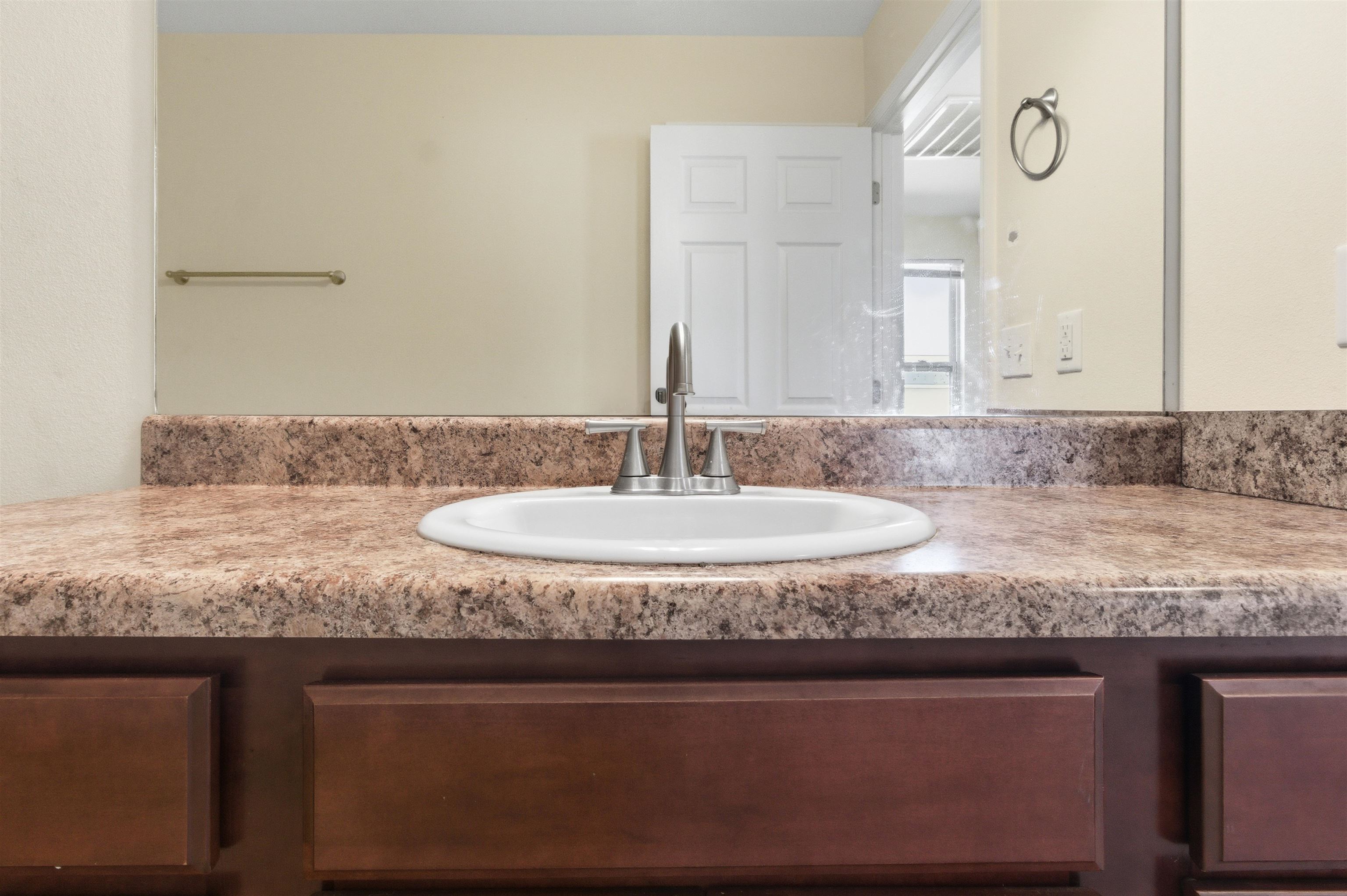 6537 Rivers Bank Way Tallahassee, FL 32303 - Photo 7 of 37