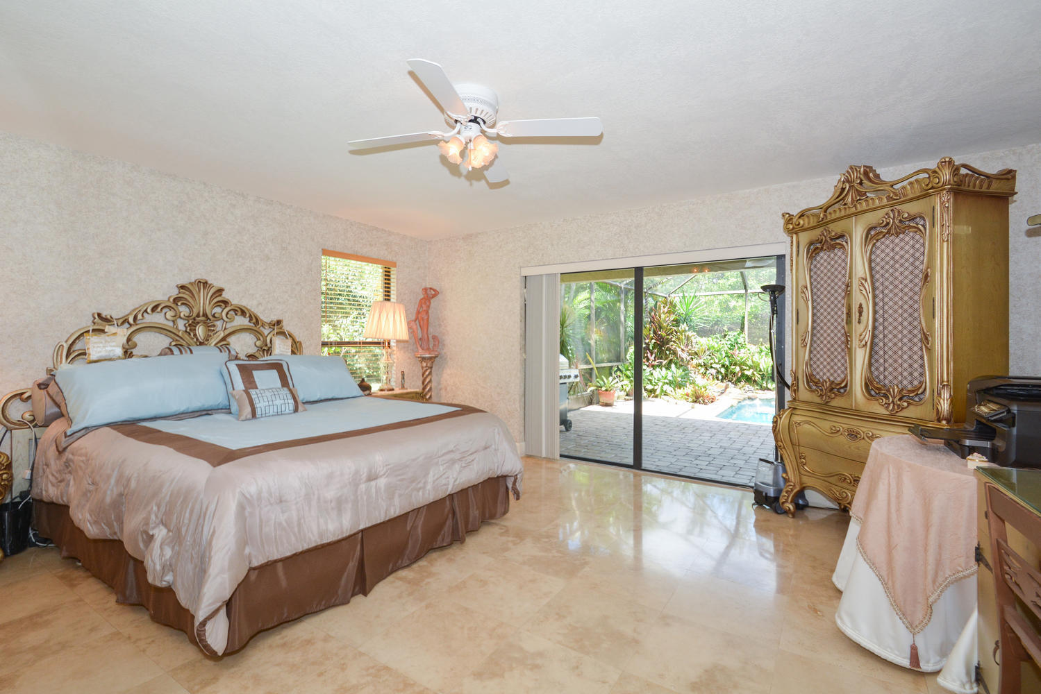 7350 Estrella Court Boca Raton, FL 33433 - Photo 5 of 47 7350 Estrella Ct Boca Raton FL-large-009