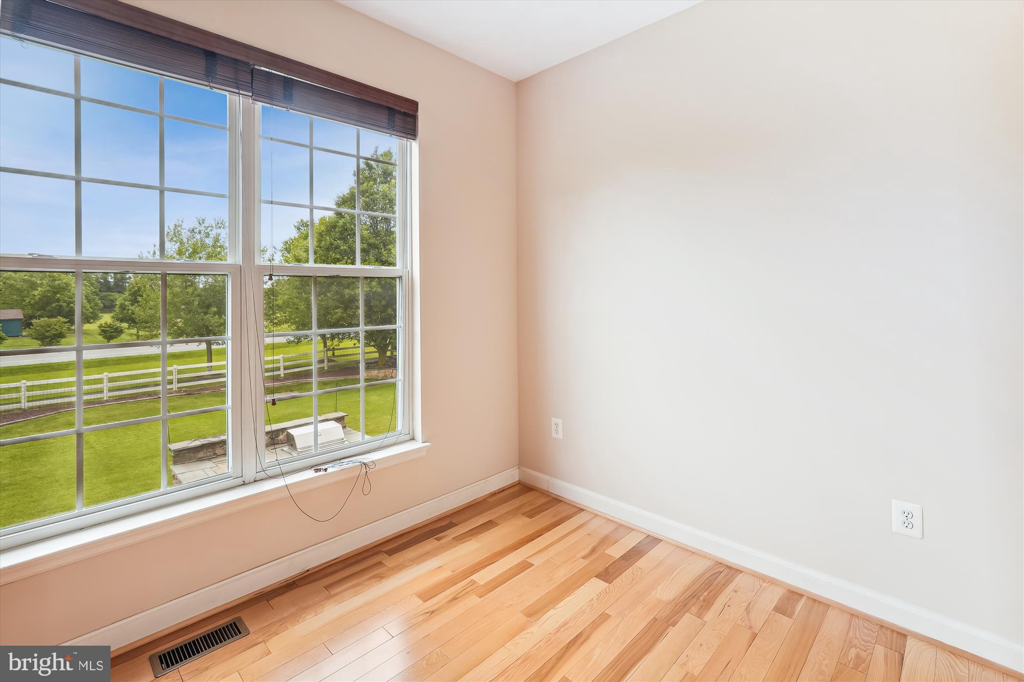 17128 Magic Mountain Drive Round Hill, VA 20141 - Photo 19 of 53 Home Office