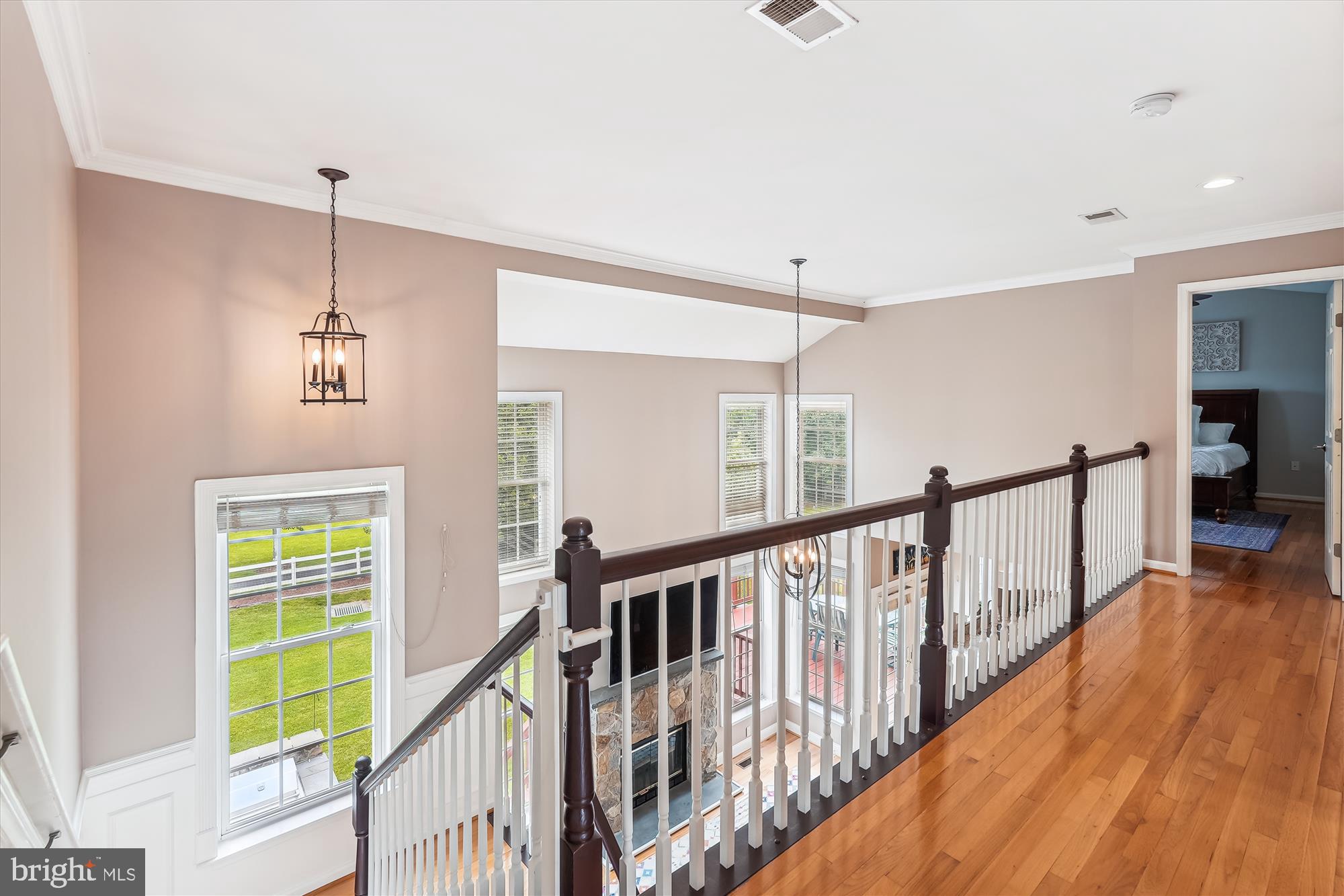 17128 Magic Mountain Drive Round Hill, VA 20141 - Photo 22 of 53 Upper Level