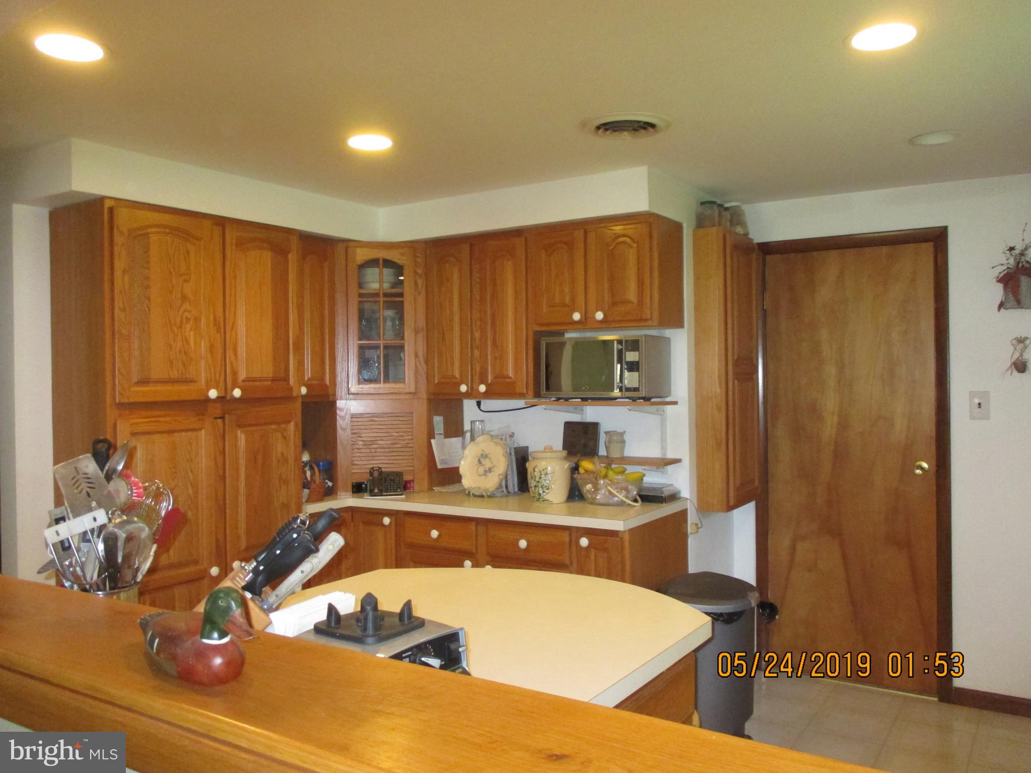 14642 Orchard Ridge Road Hancock, MD 21750 - Photo 12 of 43 Eat in kitchen