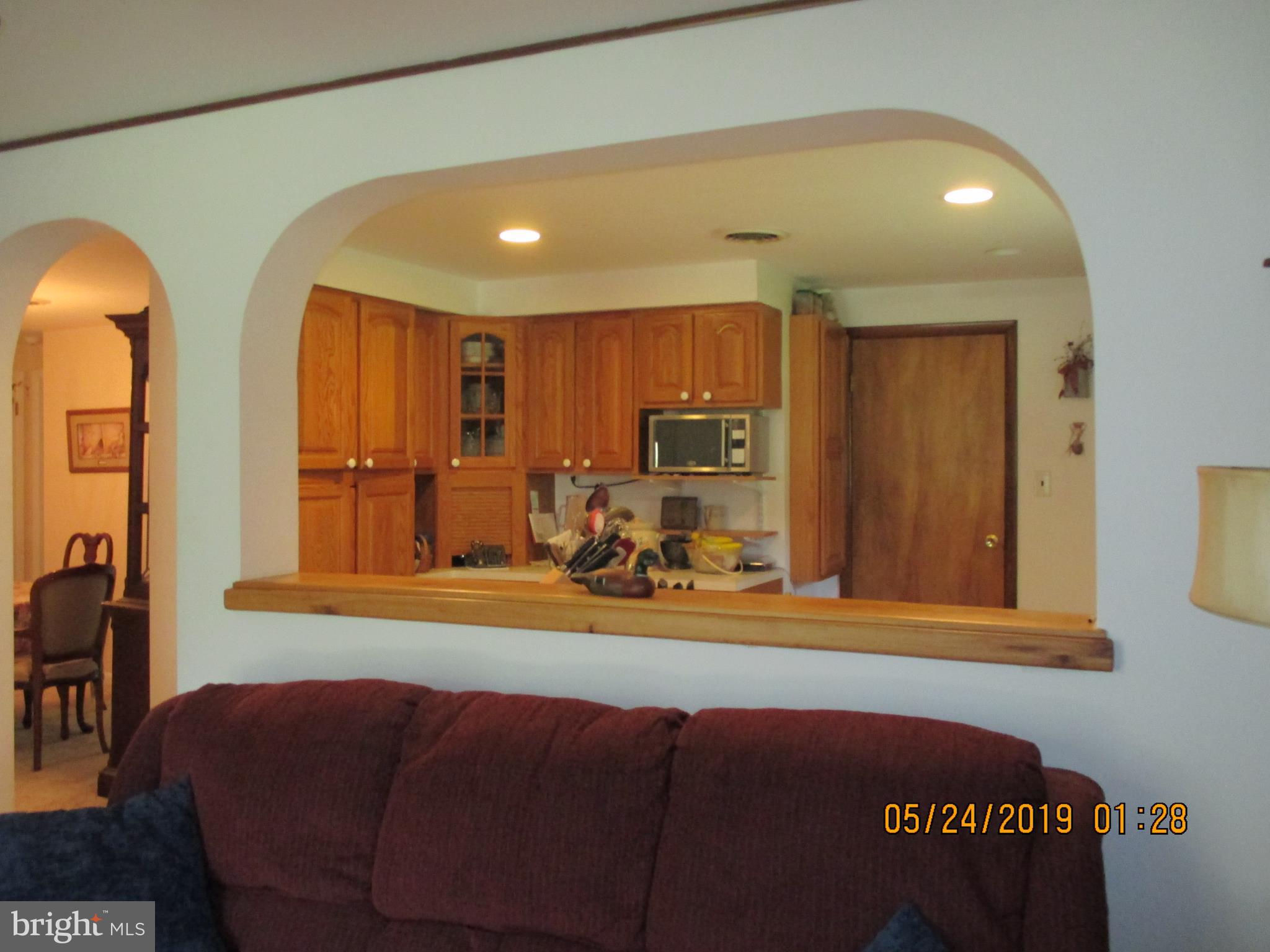 14642 Orchard Ridge Road Hancock, MD 21750 - Photo 18 of 43 Pass through from the kitchen to the LR