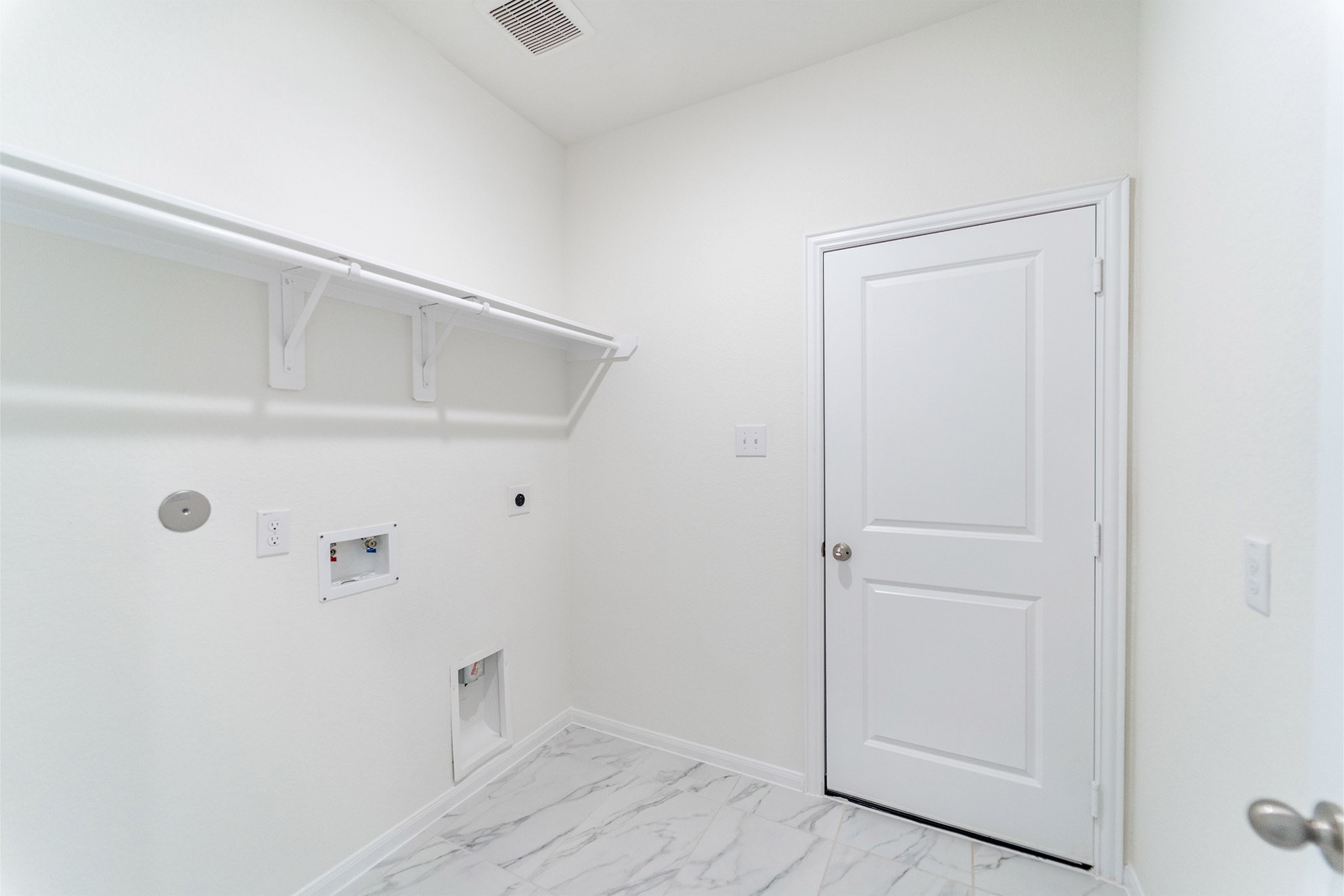 10693 Altitude Way Conroe, TX 77303 - Photo 22 of 37
