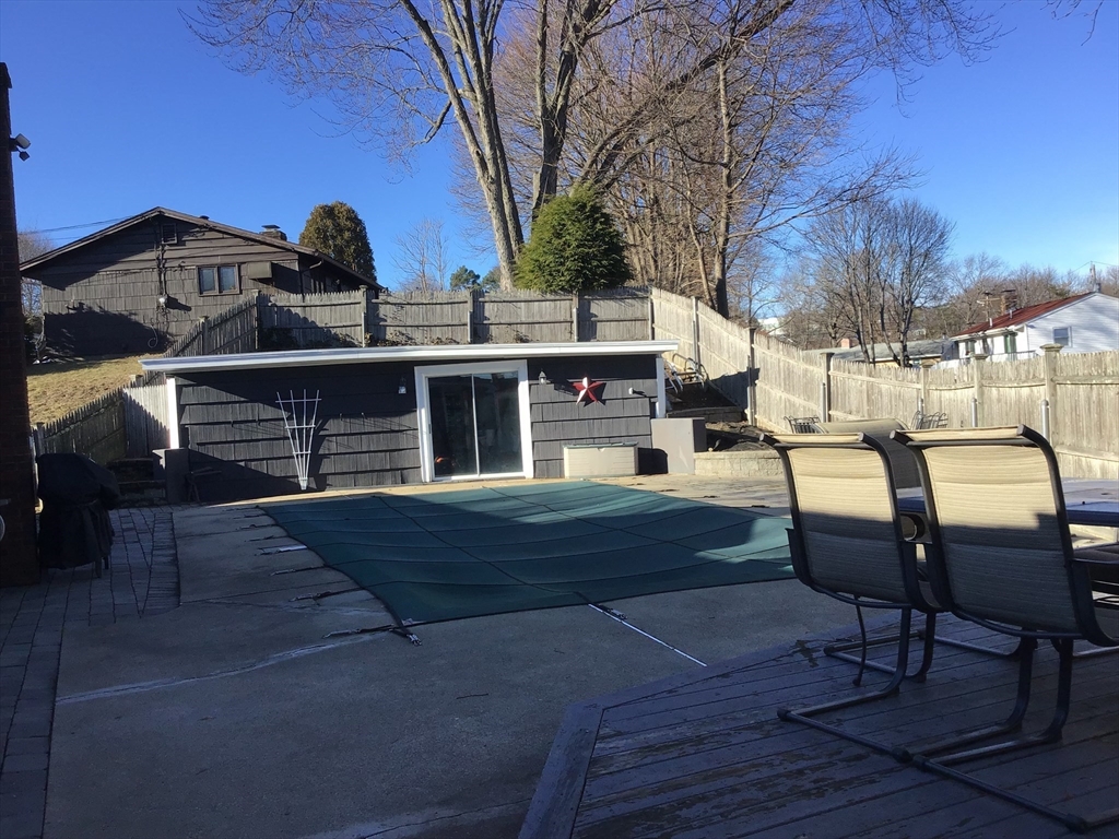 1 Gordon Road Beverly, MA 01915 - Photo 26 of 28 Gallery Image 26