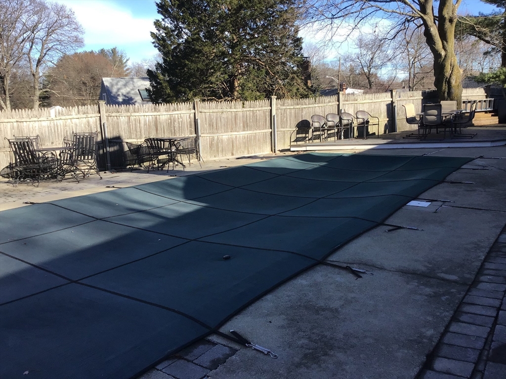 1 Gordon Road Beverly, MA 01915 - Photo 27 of 28 Gallery Image 27
