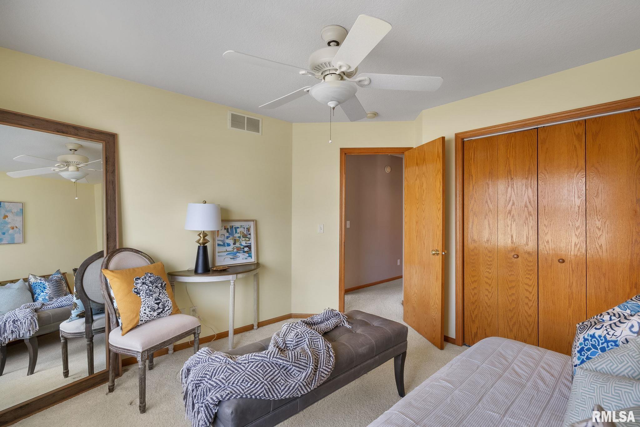 2056 Plum Tree Road Bettendorf, IA 52722 - Photo 24 of 44 Gallery Image 24