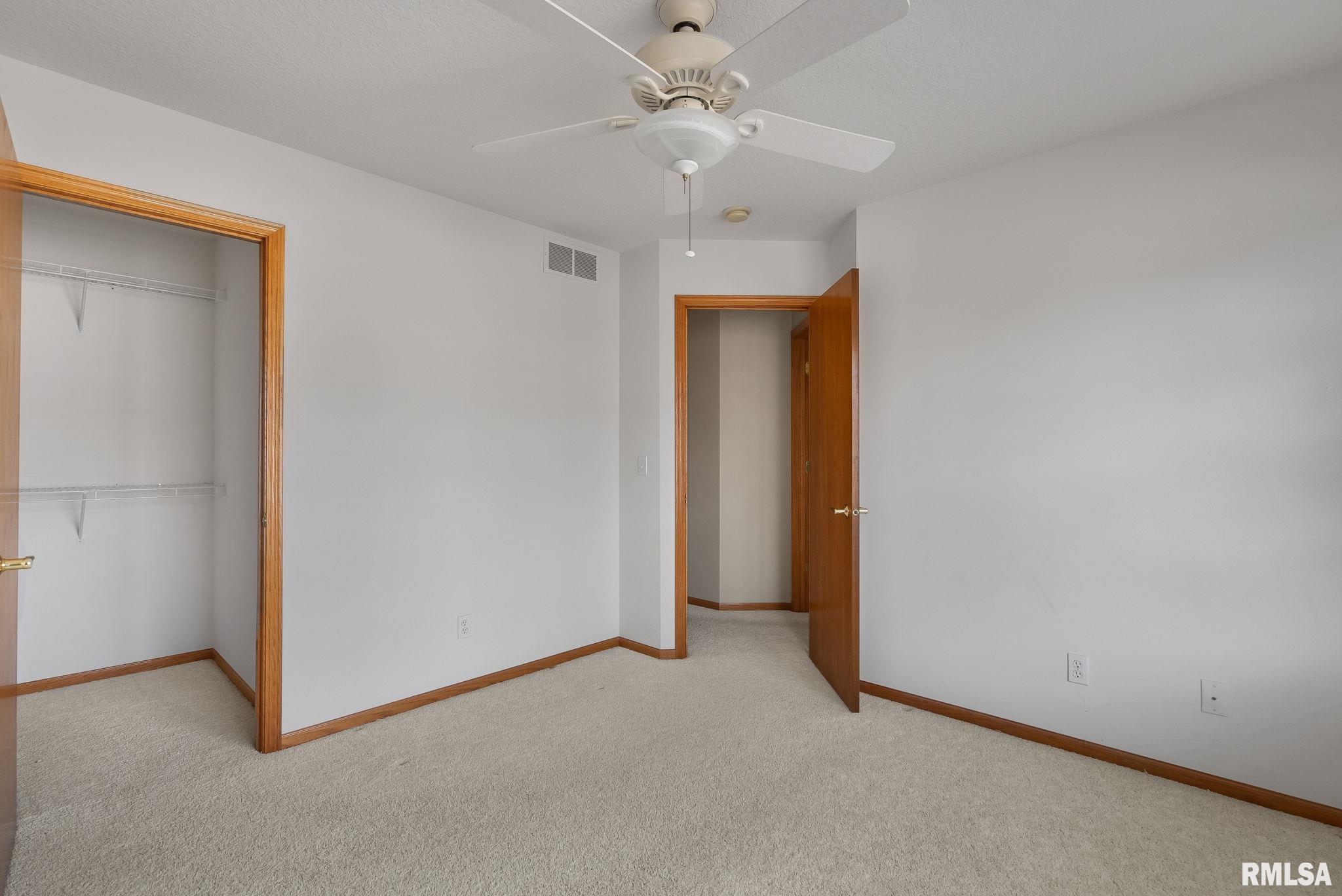 2056 Plum Tree Road Bettendorf, IA 52722 - Photo 27 of 44 Gallery Image 27