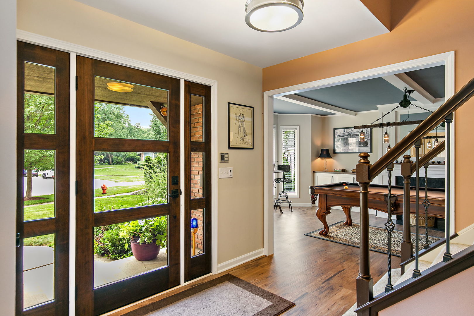 627 Wood Ridge Court Elgin, IL 60123 - Photo 3 of 37 Gallery Image 3