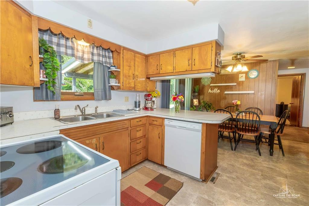 1802 Georgetown Road Sandy Lake, PA 16145 - Photo 10 of 30
