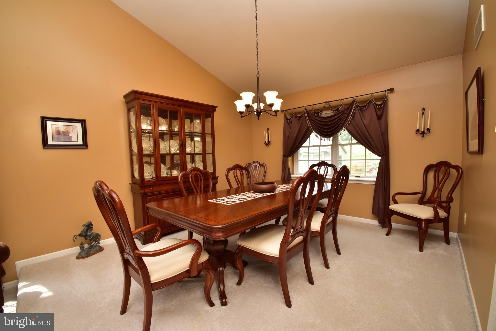 1111 Pepper Ridge Drive Reading, PA 19606 - Photo 6 of 30 Gallery Image 6