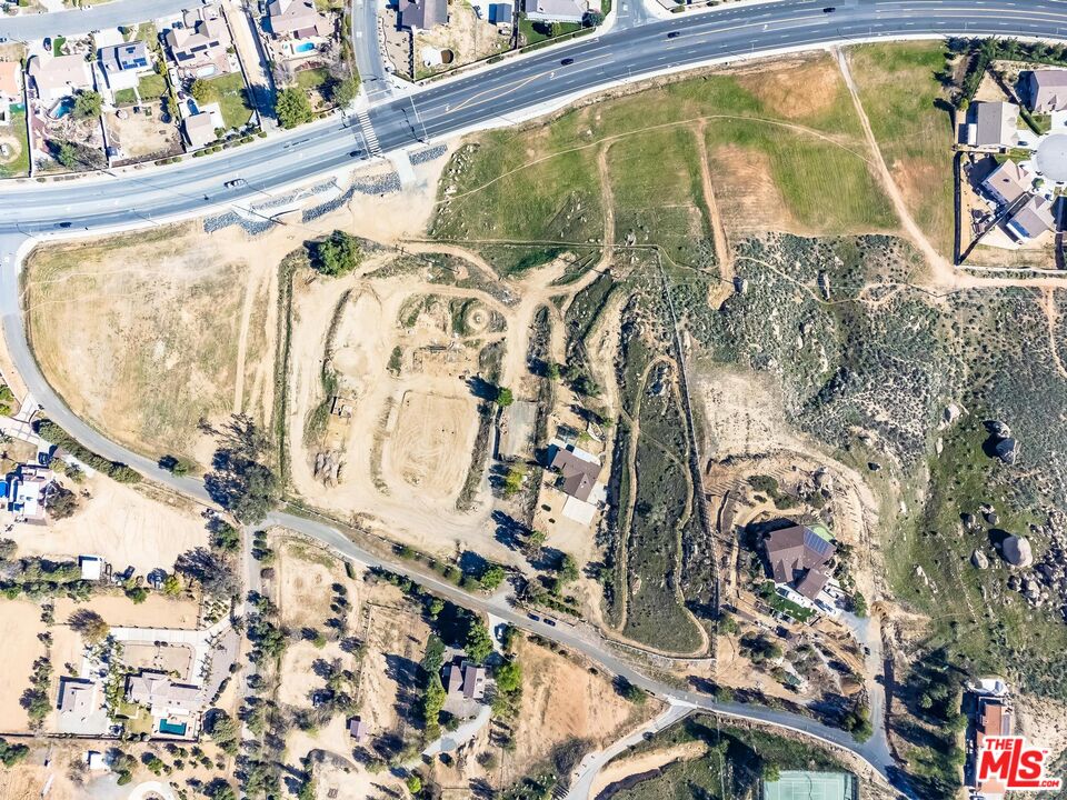 11455 Pigeon Pass Road Moreno Valley, CA 92557 - Photo 35 of 48 a view of a painting on the wall