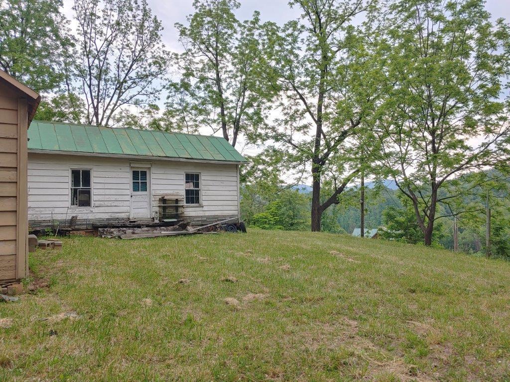 3510 5 Mile Mountain Road Callaway, VA 24067 - Photo 24 of 36 0524211338_HDR