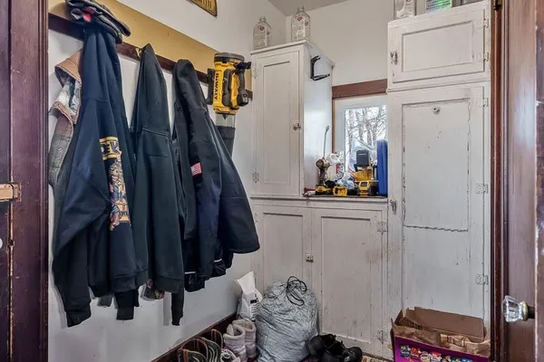 $399,900 | 16905 West State Road, Pecatonica, IL 61063