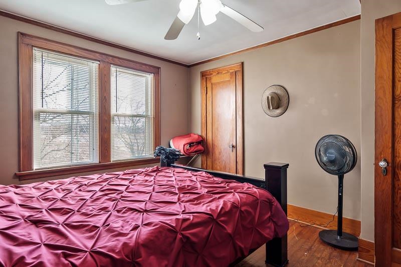 16905 West State Road Pecatonica, IL 61063 - Photo 27 of 36 a bedroom with a bed and a window