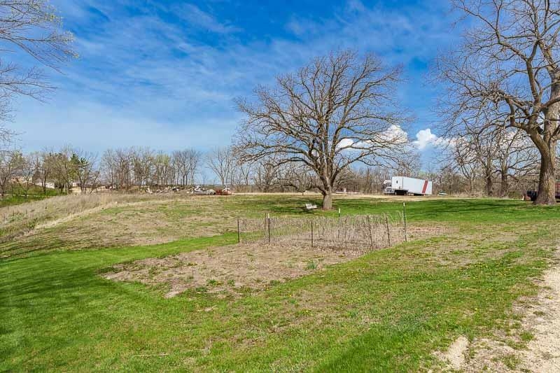 16905 West State Road Pecatonica, IL 61063 - Photo 35 of 47 a view of a lake with houses