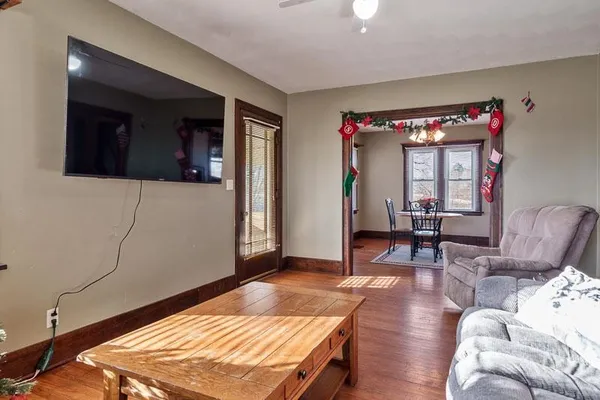 $399,900 | 16905 West State Road, Pecatonica, IL 61063