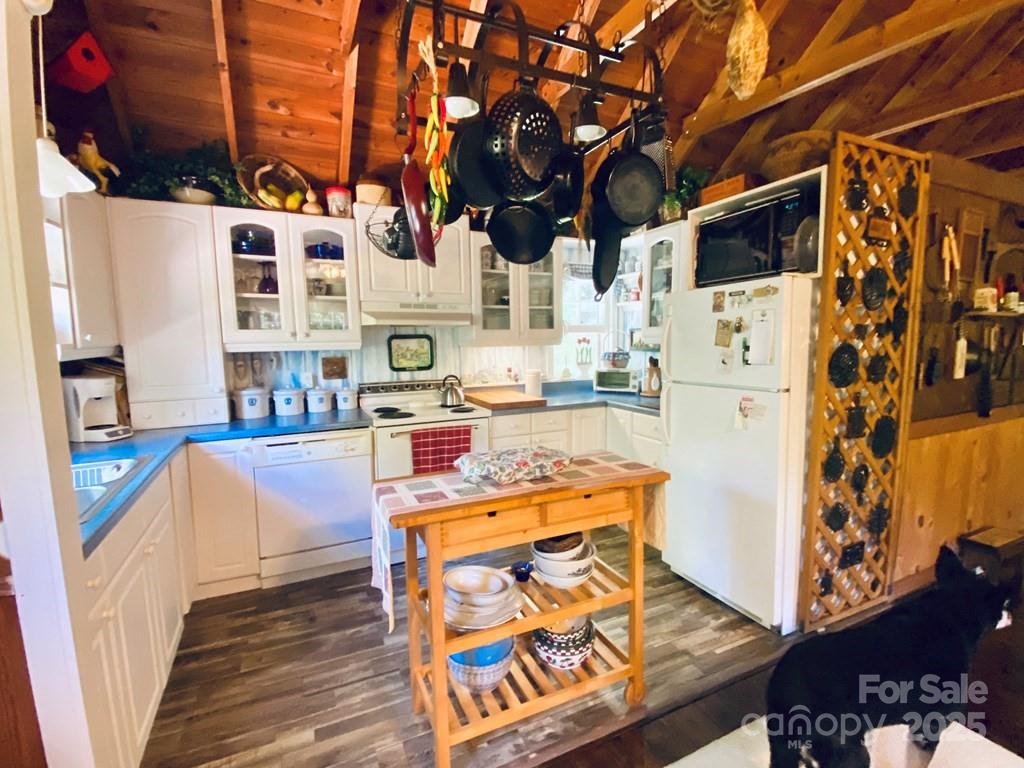 100 Crosspatch Drive Bryson City, NC 28713 - Photo 14 of 48