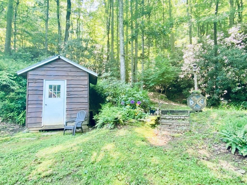 100 Crosspatch Drive Bryson City, NC 28713 - Photo 37 of 48