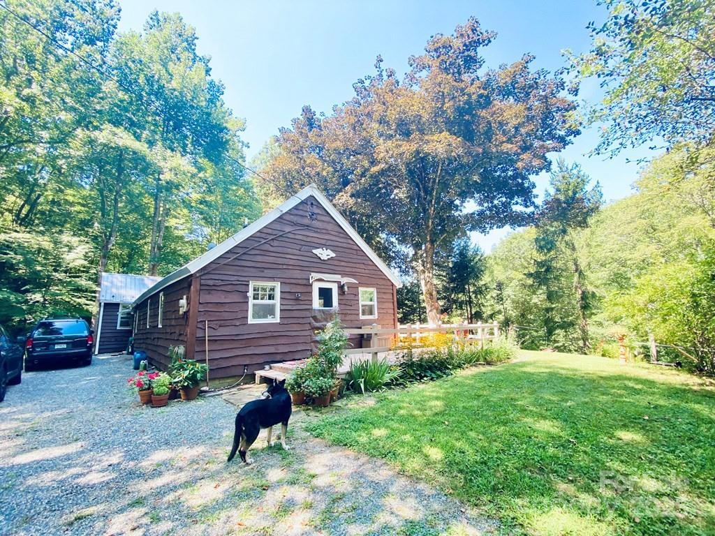 100 Crosspatch Drive Bryson City, NC 28713 - Photo 5 of 48