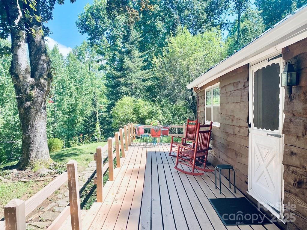 100 Crosspatch Drive Bryson City, NC 28713 - Photo 8 of 48