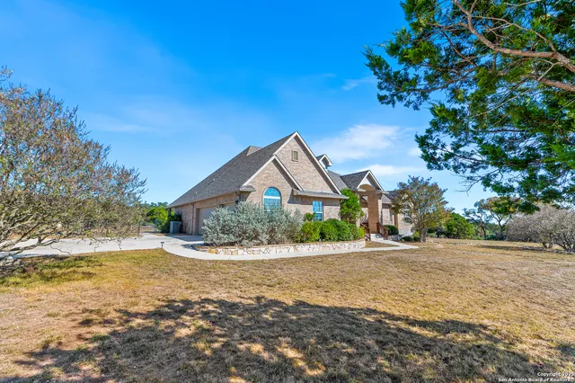 $875,000 | 123 Dodder Lane, Spring Branch, TX 78070