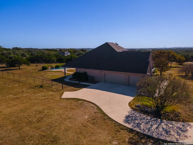 $875,000 | 123 Dodder Lane, Spring Branch, TX 78070