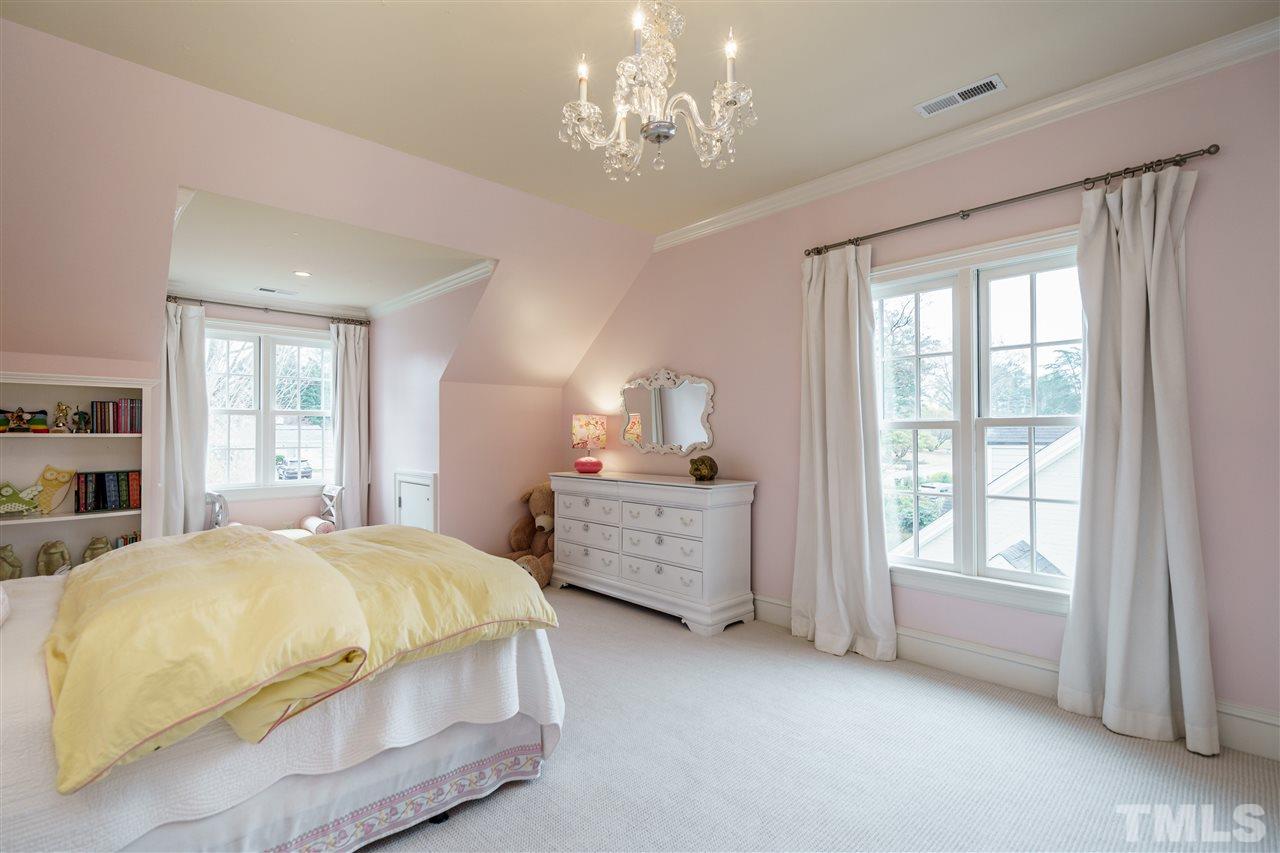 1323 Brooks Avenue Raleigh, NC 27607 - Photo 18 of 30